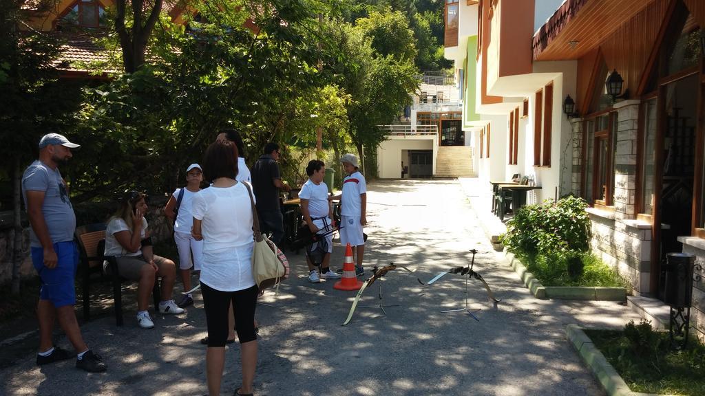 Bolu Yildiz Hotel Karacasu  ภายนอก รูปภาพ